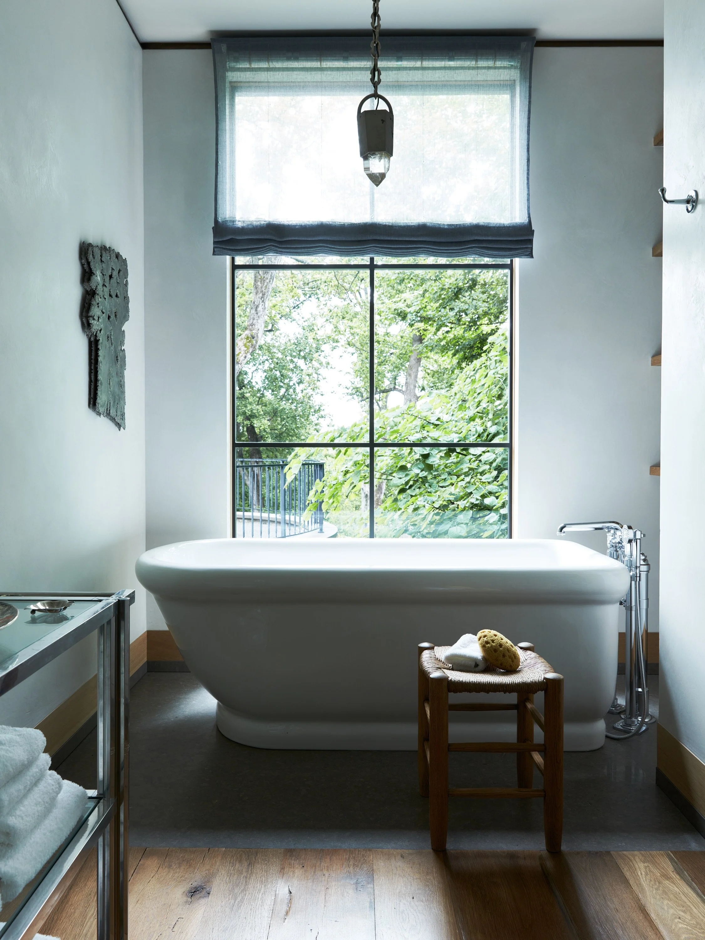 250527_TLenz_Stilin_KY28336 1.jpg