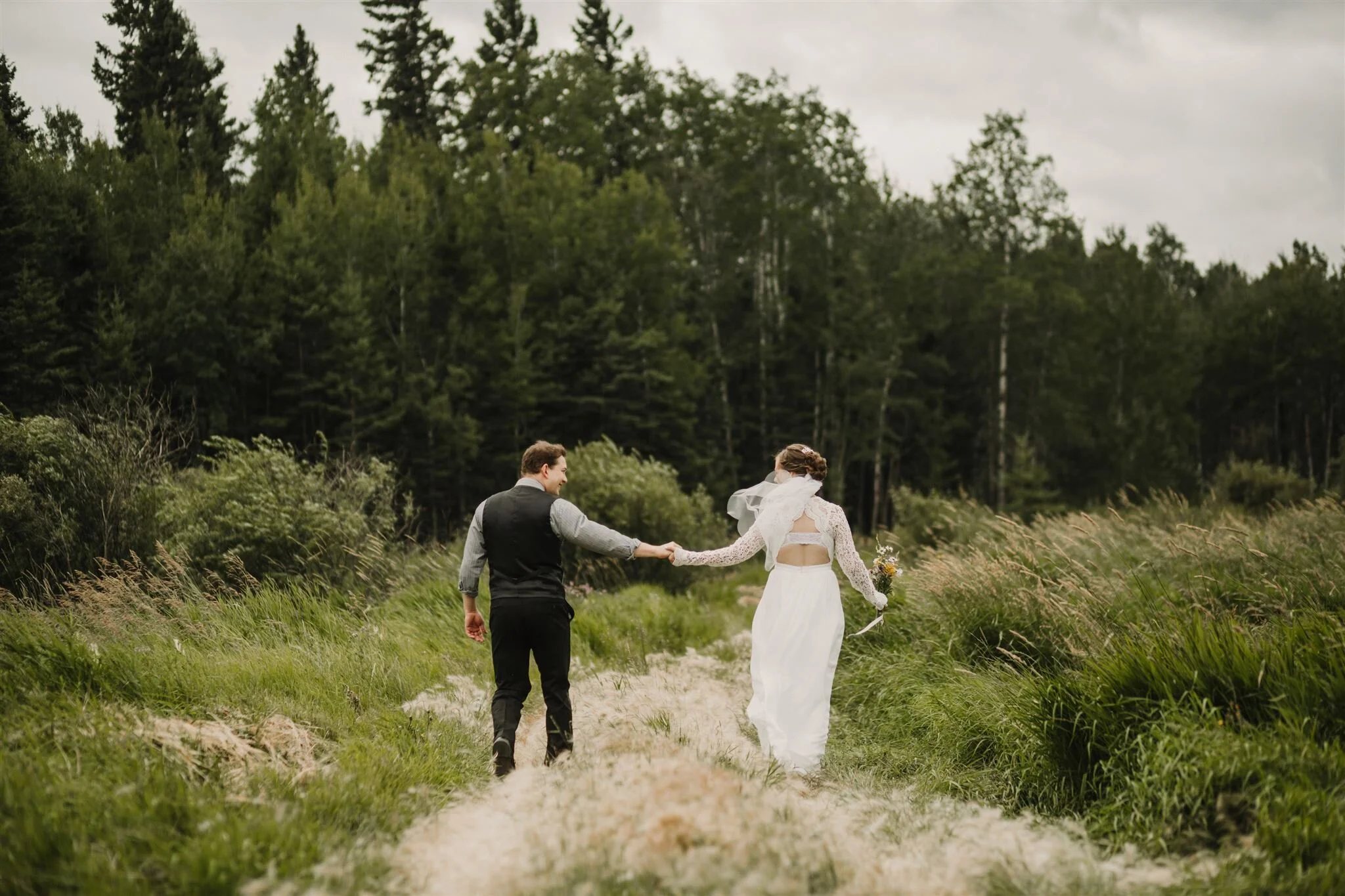 SASKATCHEWAN SMALL WEDDINGS (UP TO 40 GUESTS)