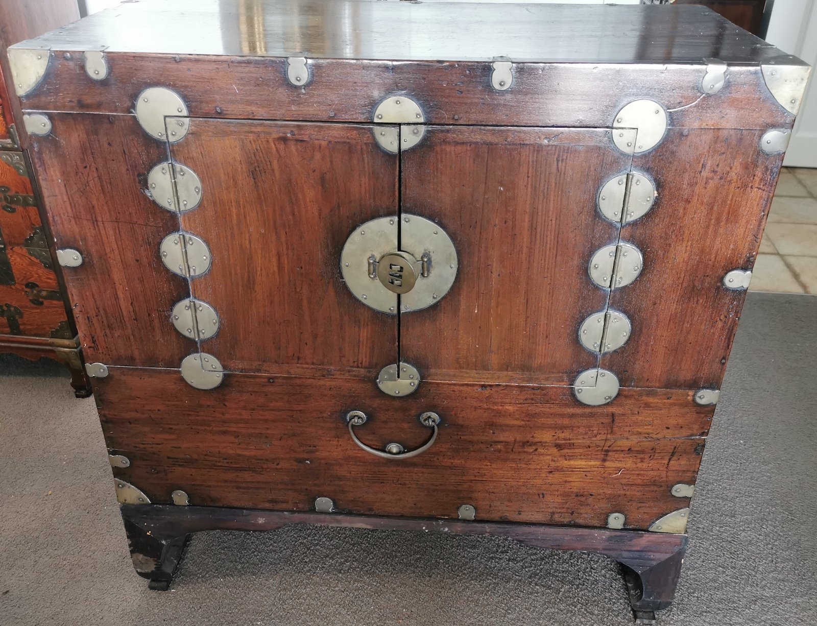 KOREAN CABINET