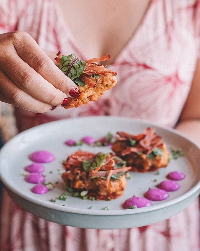 Corn Fritters&nbsp;✊&nbsp;Our unsung menu hero, perfect for a light savoury breakfast&nbsp;👌&nbsp;#neonpalmsbali