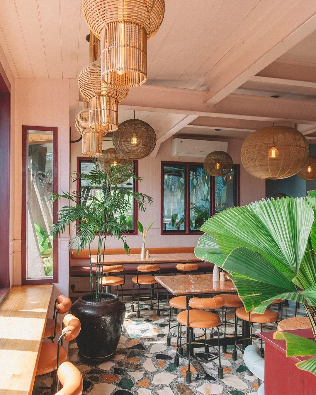 Golden hour at Neon Palms just feels different when the sky turns pink and the second cocktail arrives 🍹

#NeonPalmsBali #BaliGoldenHour #SunsetDrinks #SeminyakBali #IslandEvenings CocktailLovers BaliCafe TropicalMood