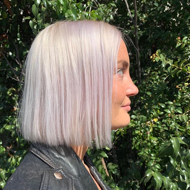 Happy Monday! 🌸  Cut by Heidi  @heidistantonbeauty 💇&zwj;♀️#blowmeawayorganicsalon #haircut #haircare #organichaircare #organicsalon #hairlove #losangeles #bma