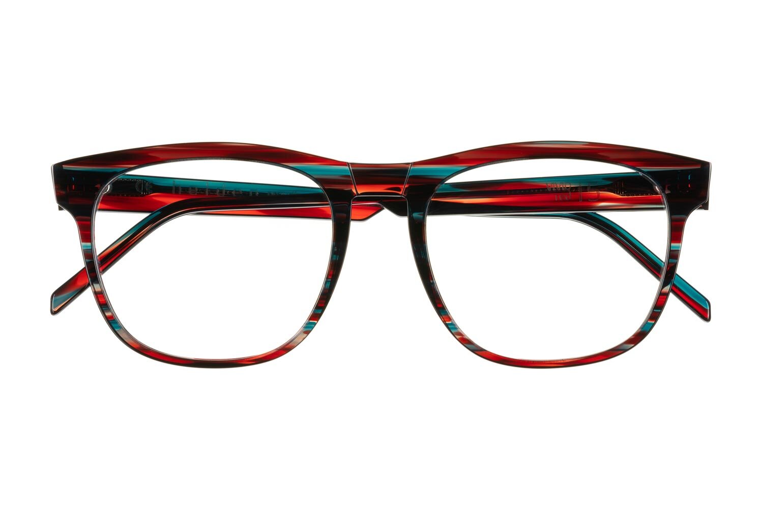 model 15. VIVID red