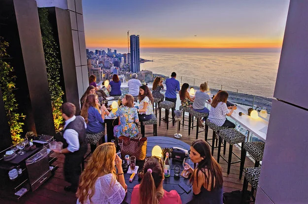 Le bar The Roof, de l’hôtel Four Seasons.ERIC MARTIN