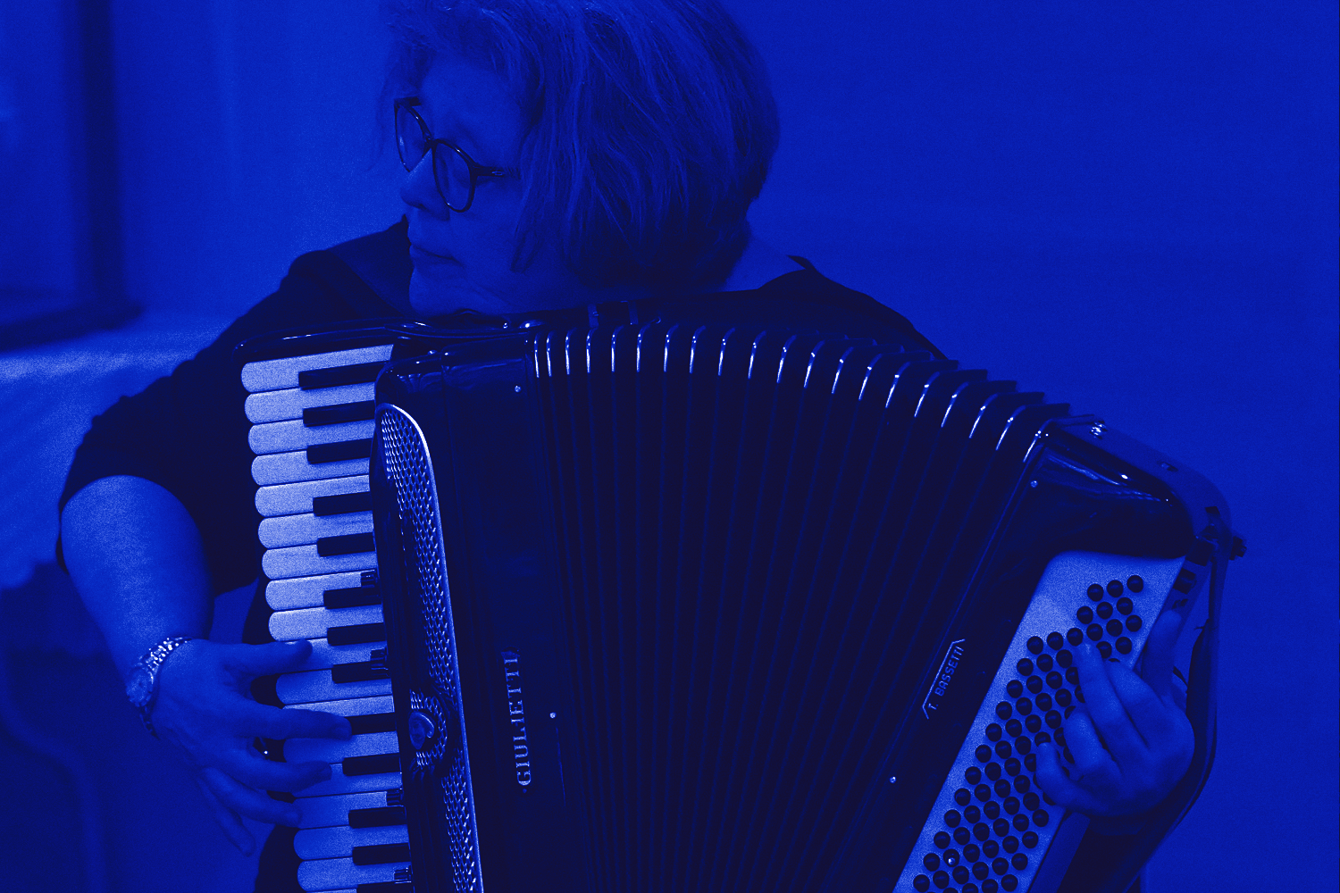 TIINA KIIK (TOR) >> CONTEMPORARY MUSIC