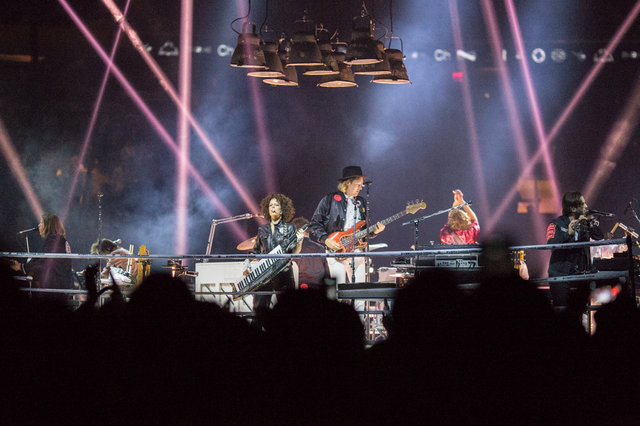 Arcade Fire's Fun, Exuberant & Emotionally Empty Spectacle At MSG