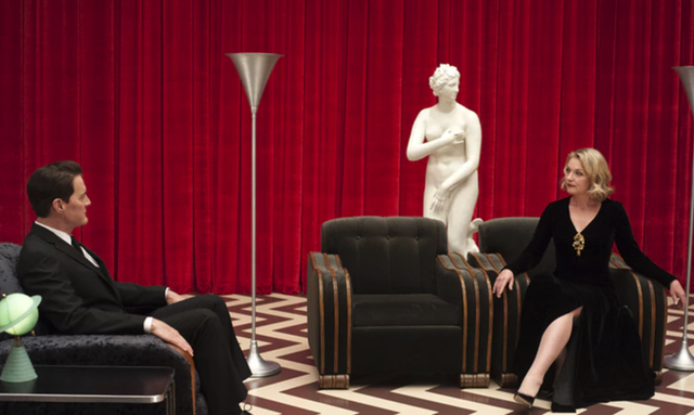 "Twin Peaks" Returns And Is More Exhilarating & Mysterious Than Ever