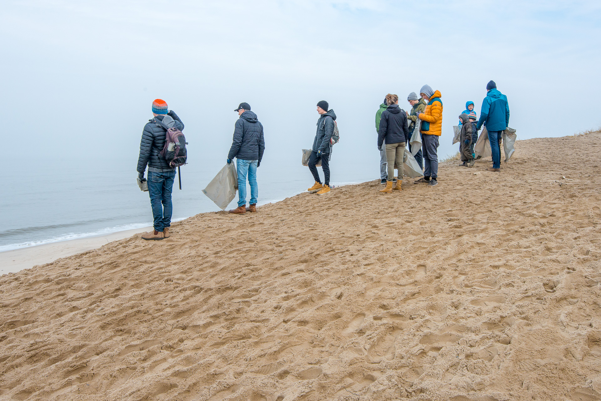 2018-03-25_Beach_Clean_Up_011.jpg