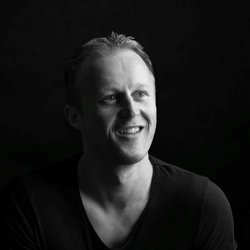 Tobias Strobl.jpg