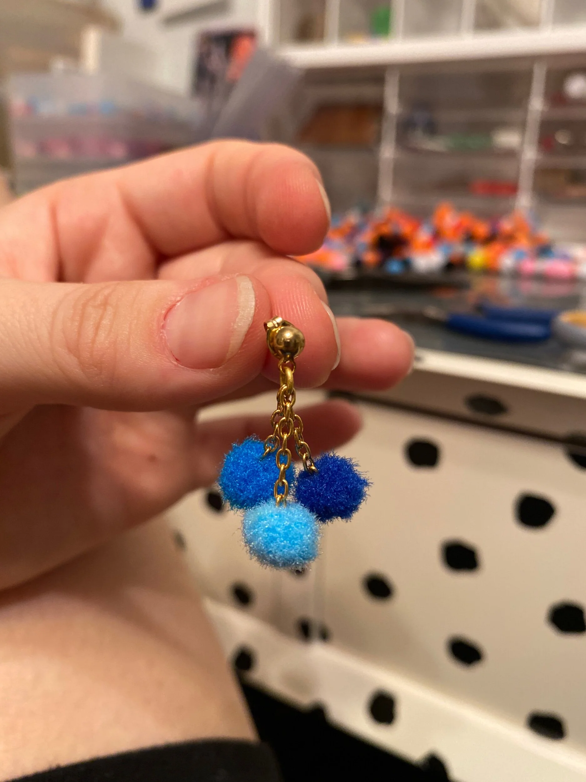 7DC5624B-B8F9-4071-9CF9-B9370DF2B773