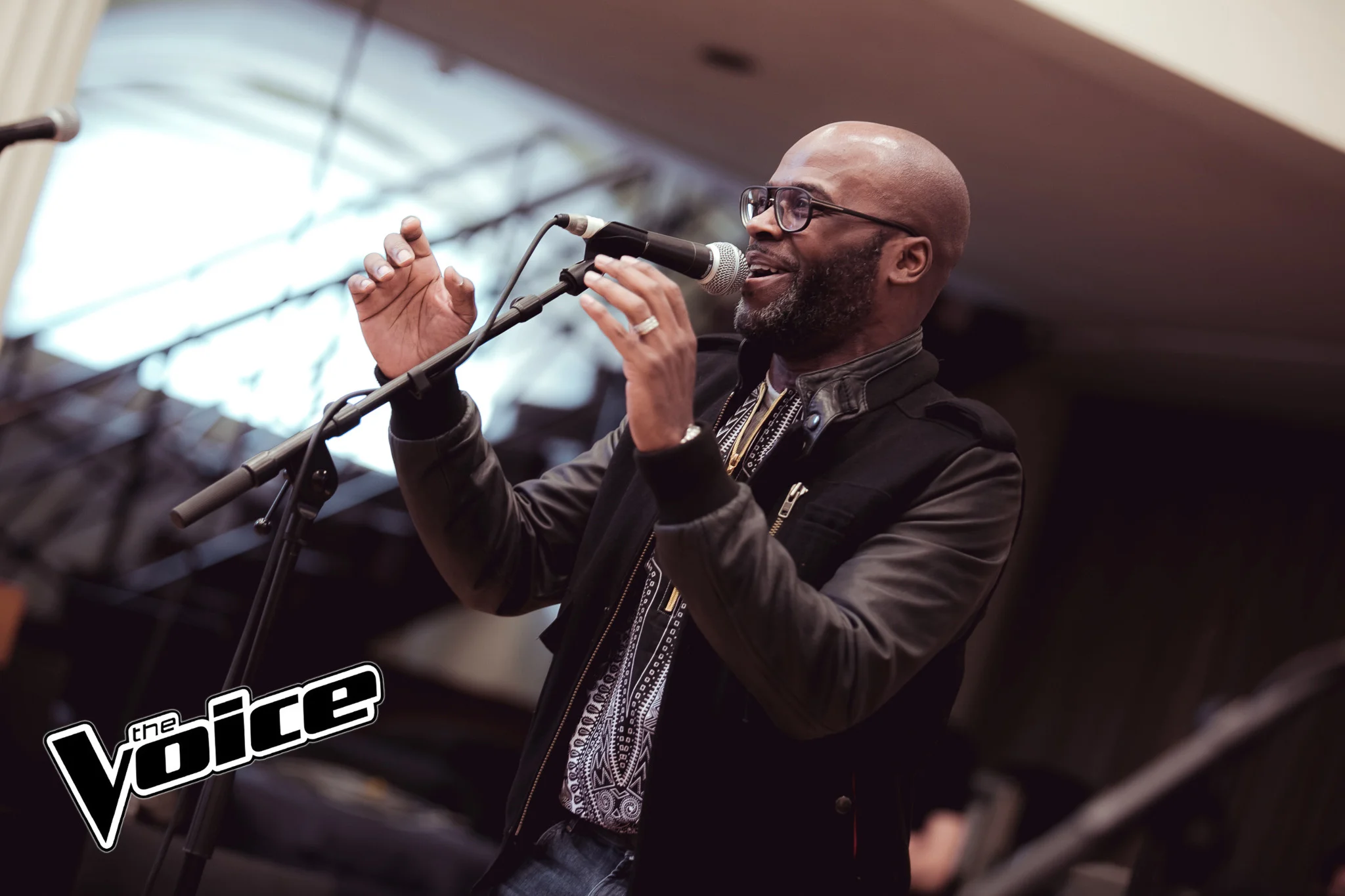Cedric Neal oozing cool during rehearsals.