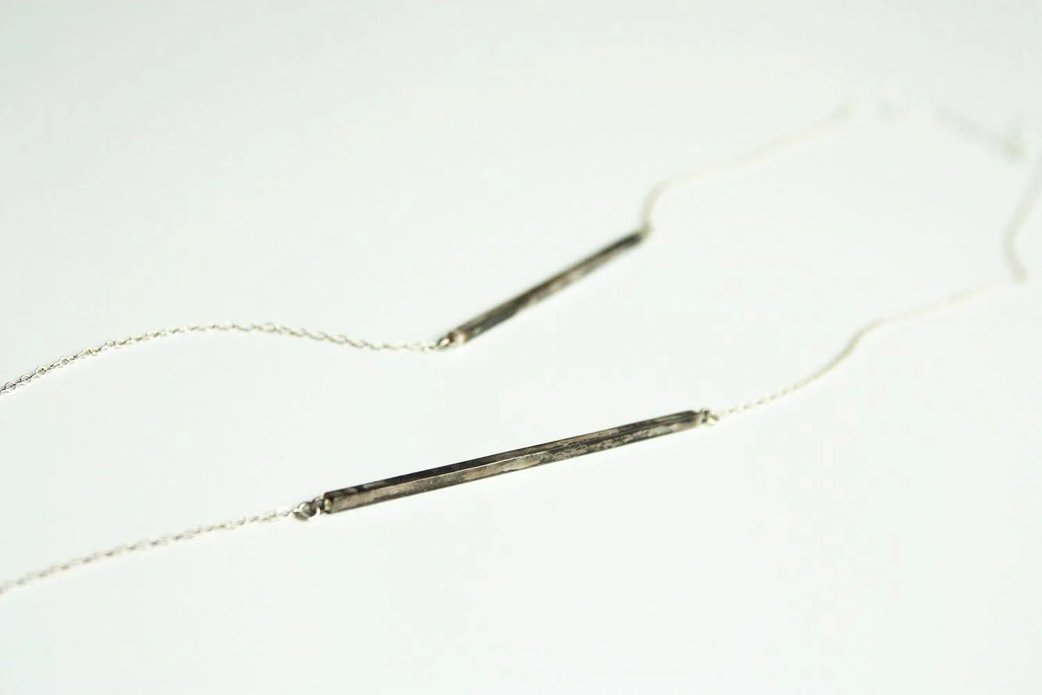 silver minimal necklace
