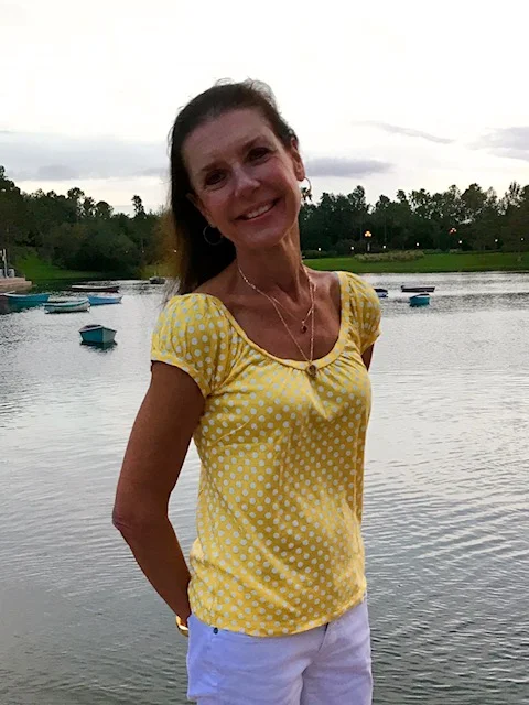 Laura Trent.jpg