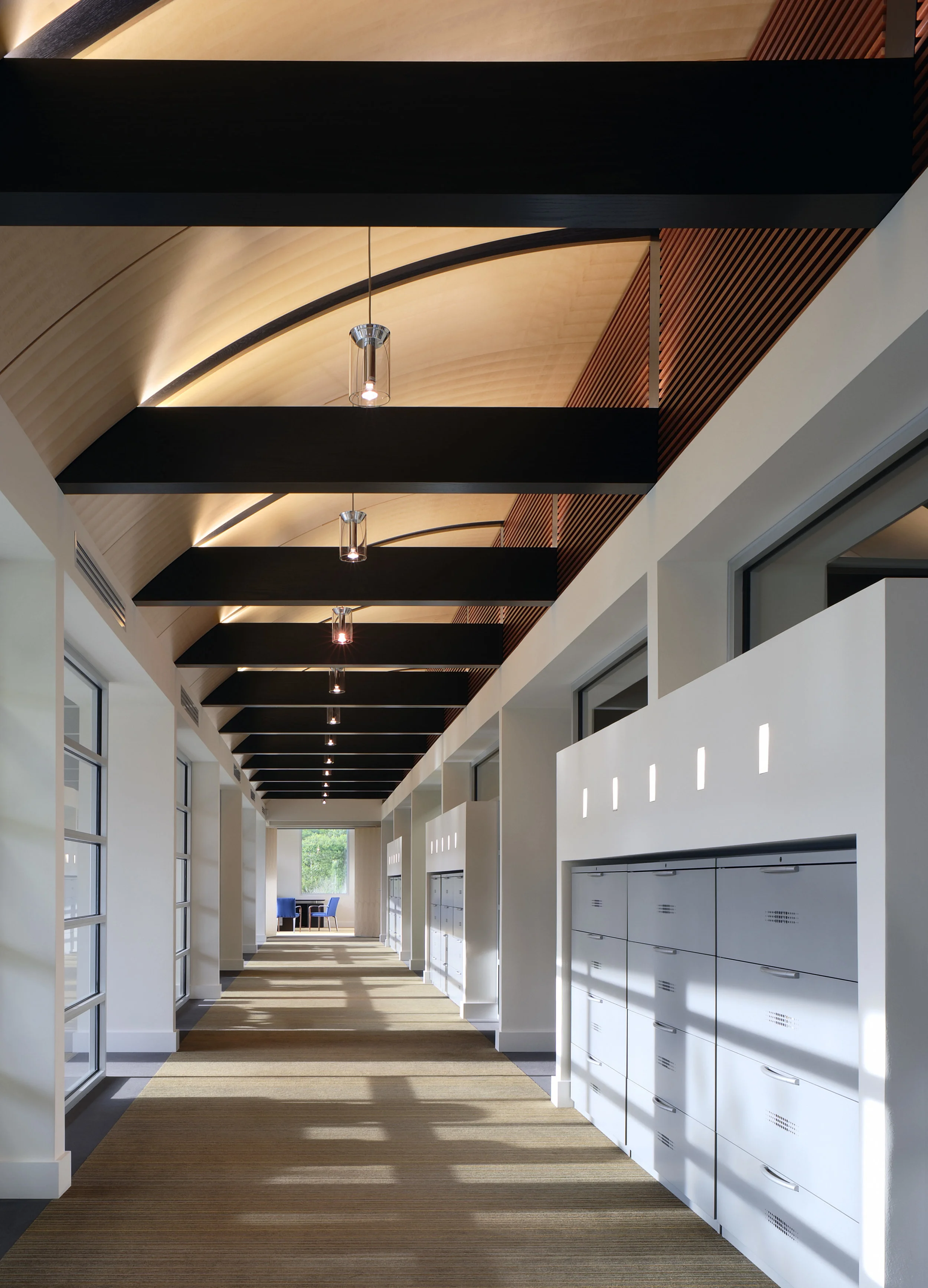 Rulon interior 03.jpg