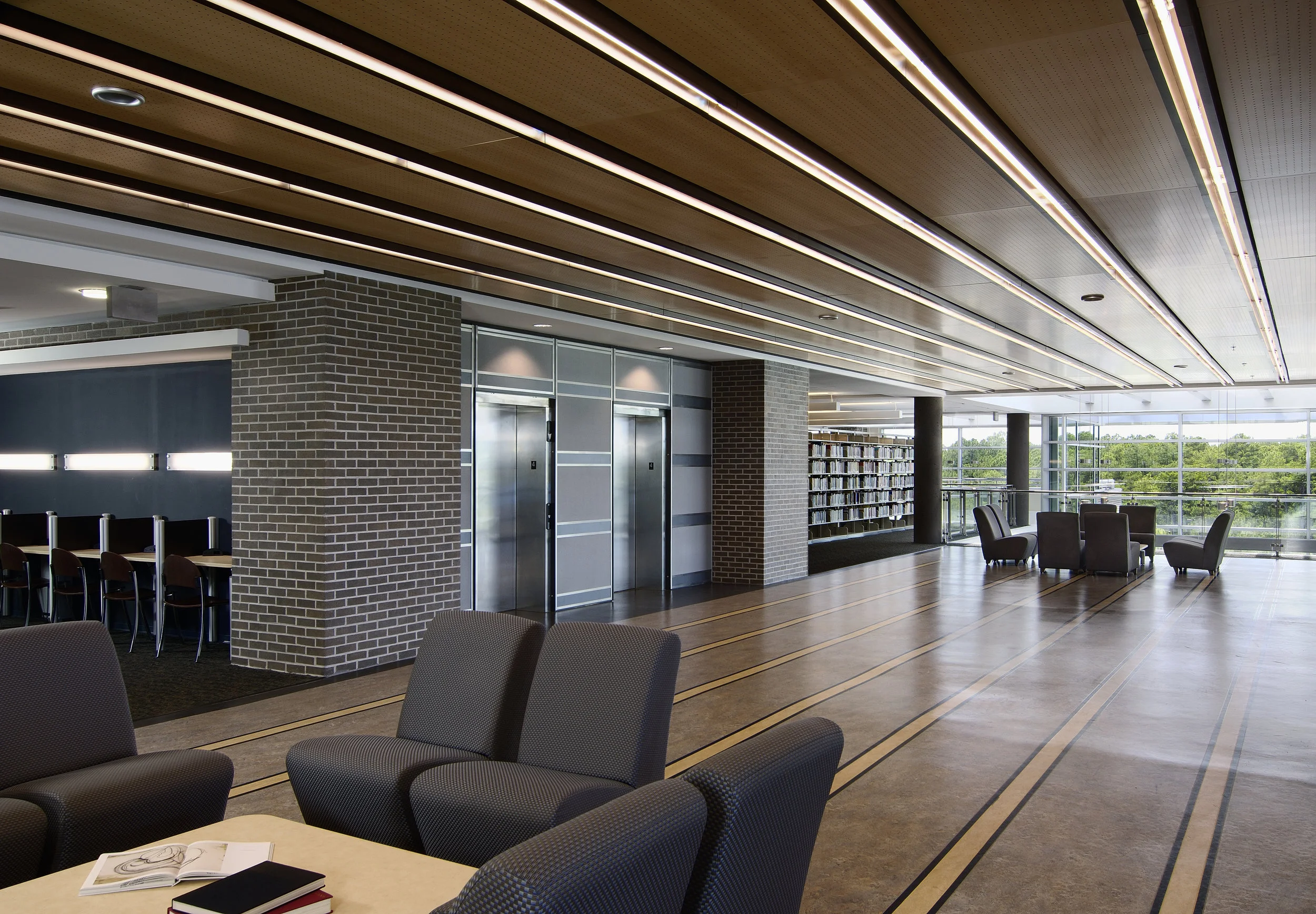 UNF Library Interior 04.jpg