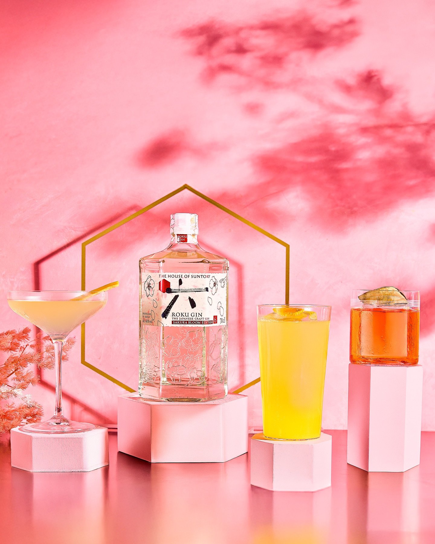 Roku Gin&rsquo;s Sakura Bloom hit six bars this spring 🌸

Here&rsquo;s a peek at some of the shots we got. These cocktails were a vibe 🍸