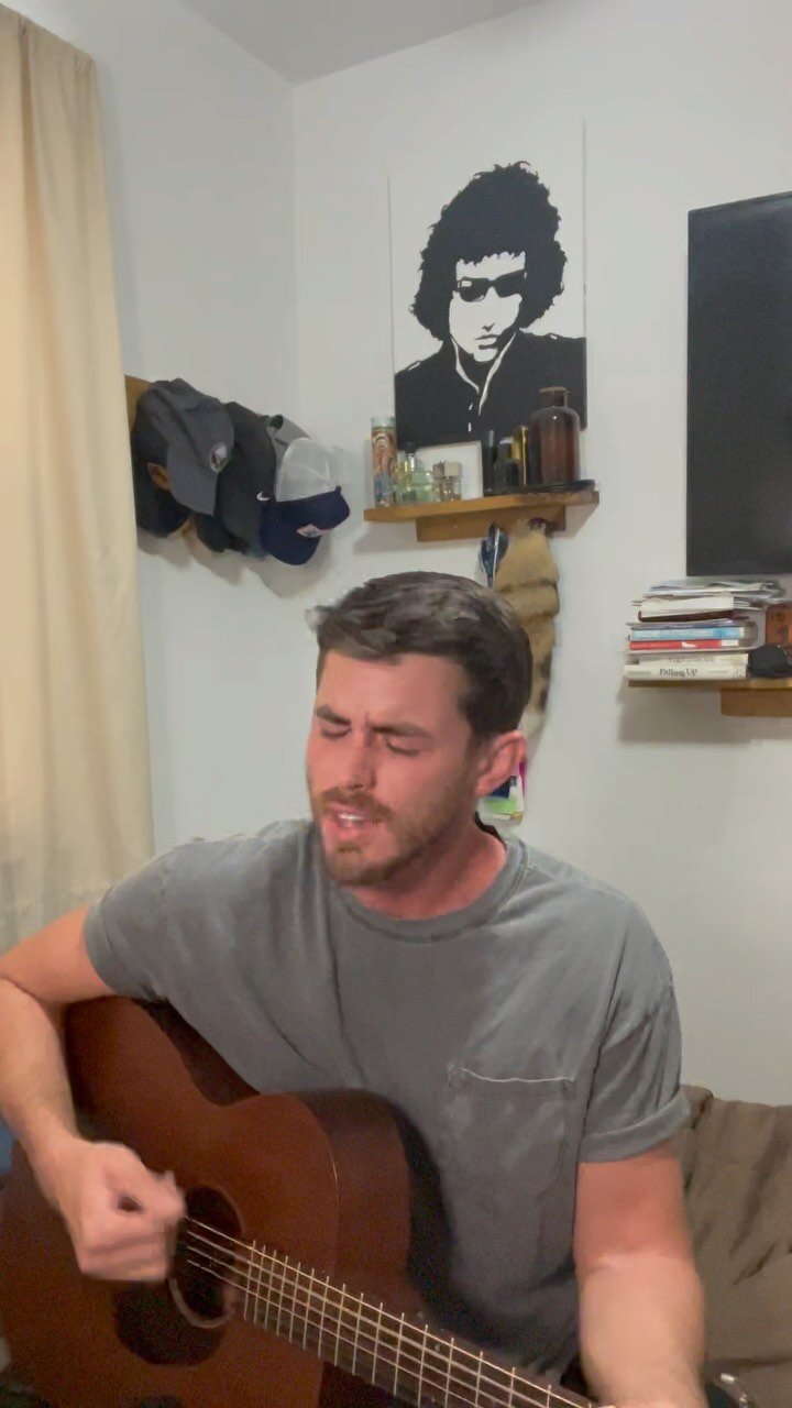 Here’s one from the drafts. Pre-mustache.
#cover #song #country #music #parkermccollum #prettyheart