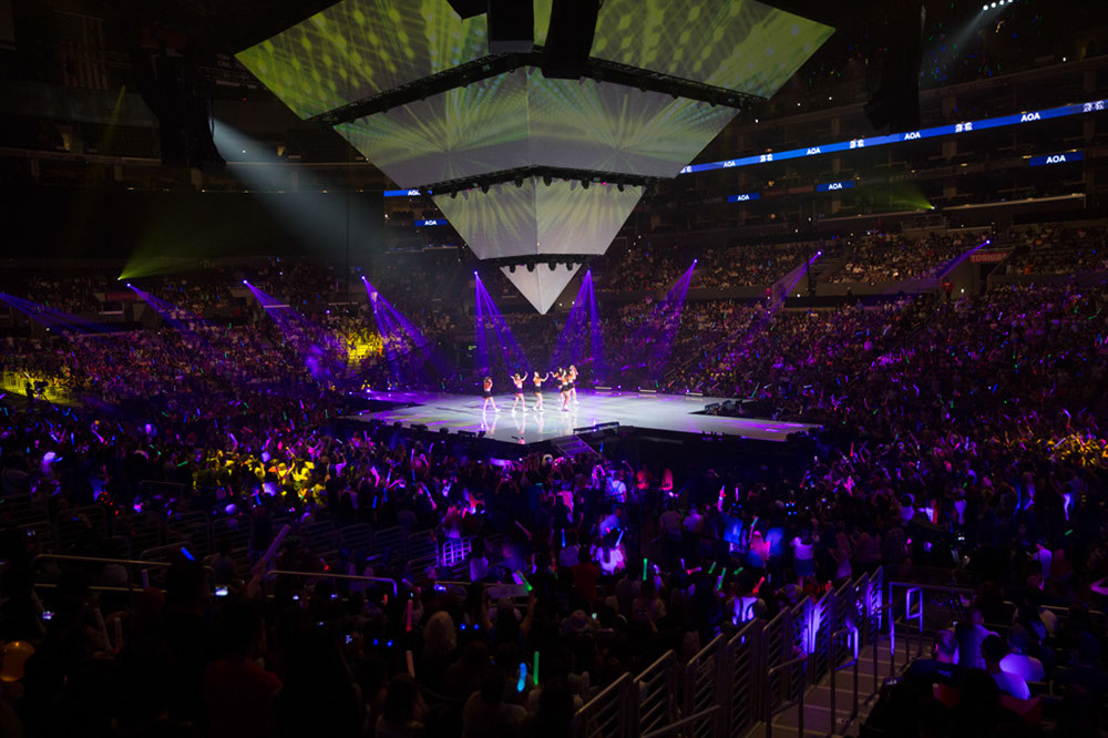KCON-LA-2015-26-CONCERT-OPEN.jpg