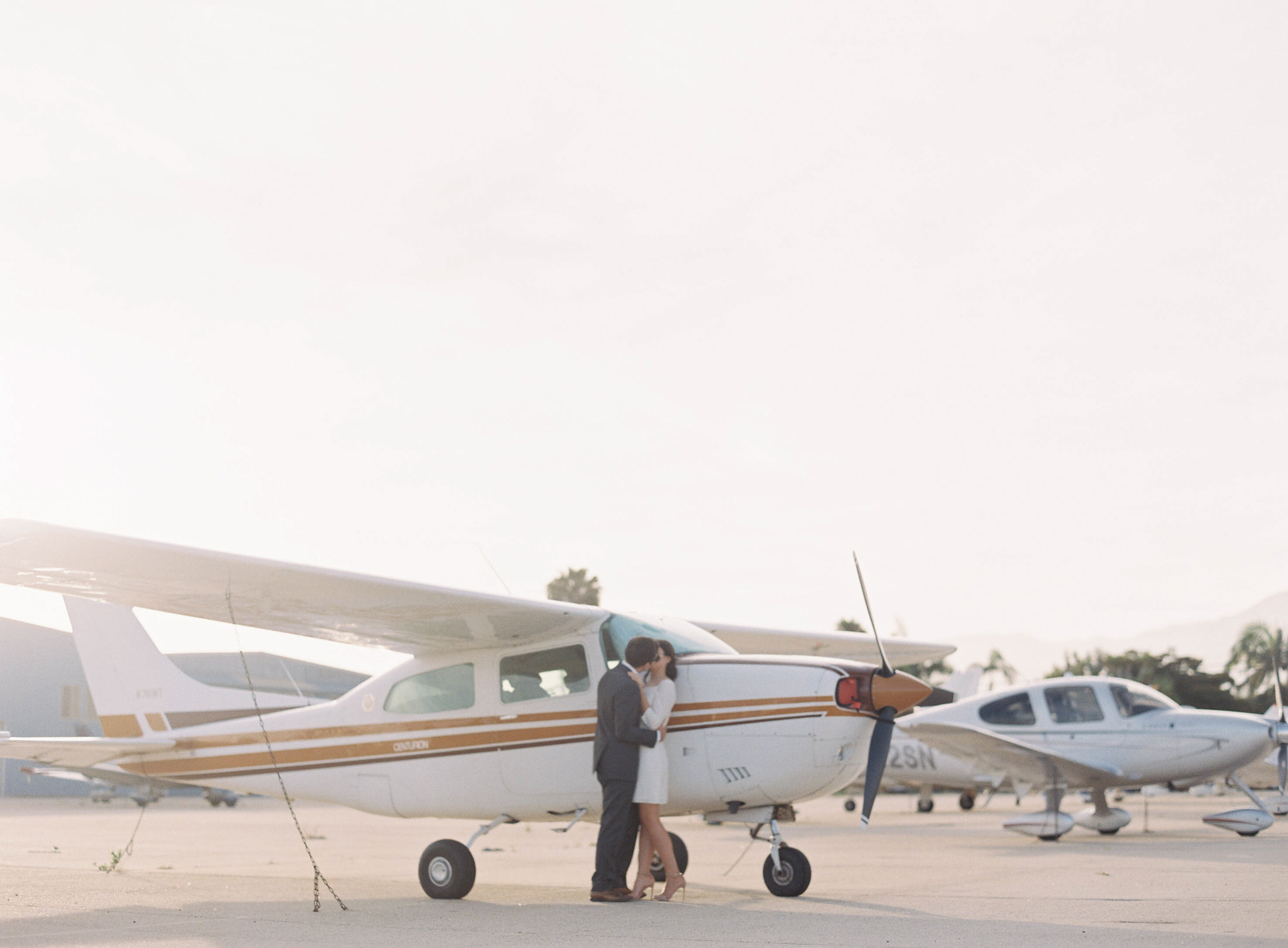 airport-engagement-shoot-13.jpg