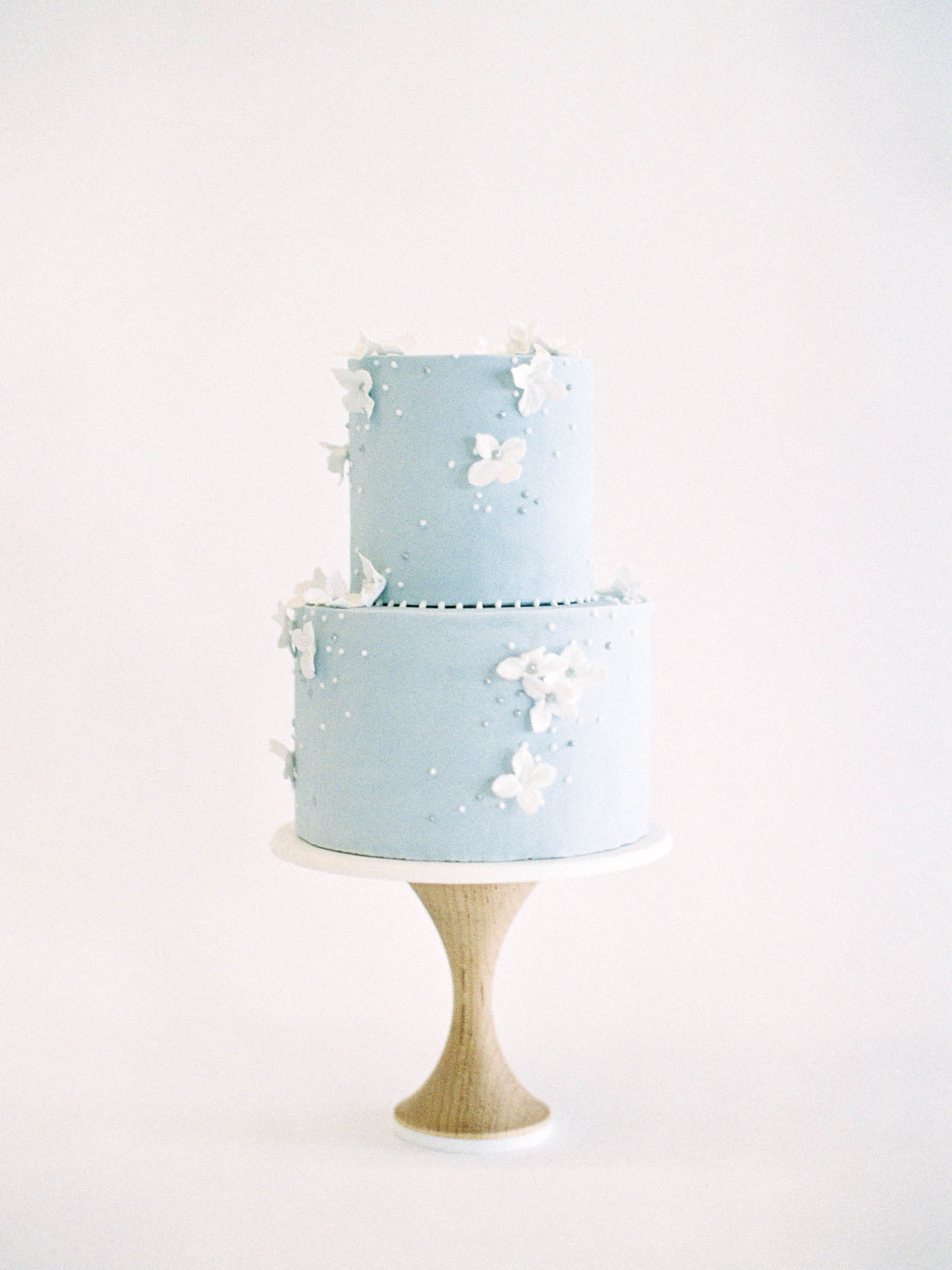 Delicate-Wedding-Cakes-16-Jen_Huang-002344-R1-027.jpg