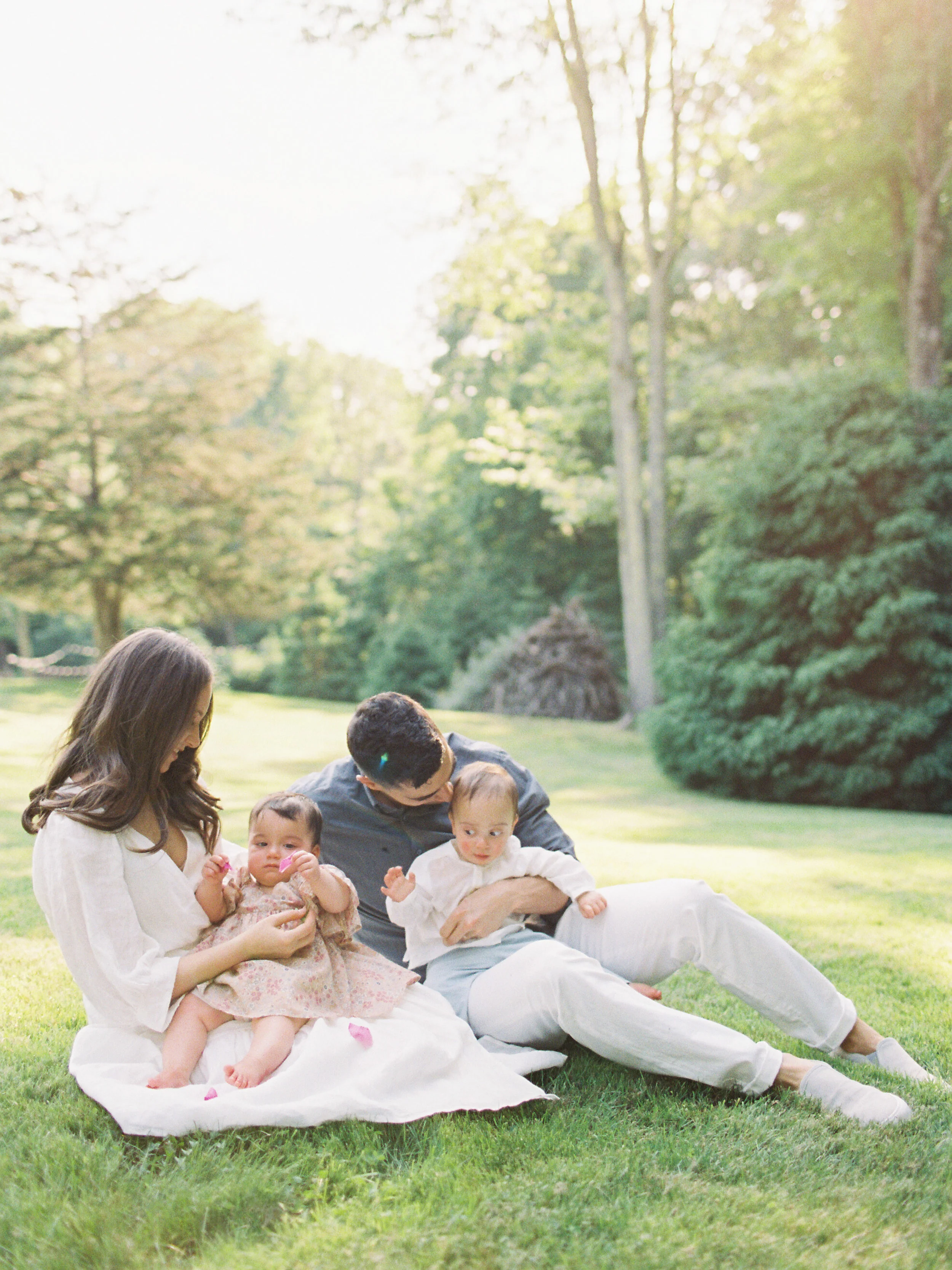 Pound-Ridge-Family-Portraits-61-Jen-Huang-003167-R1-029.jpg