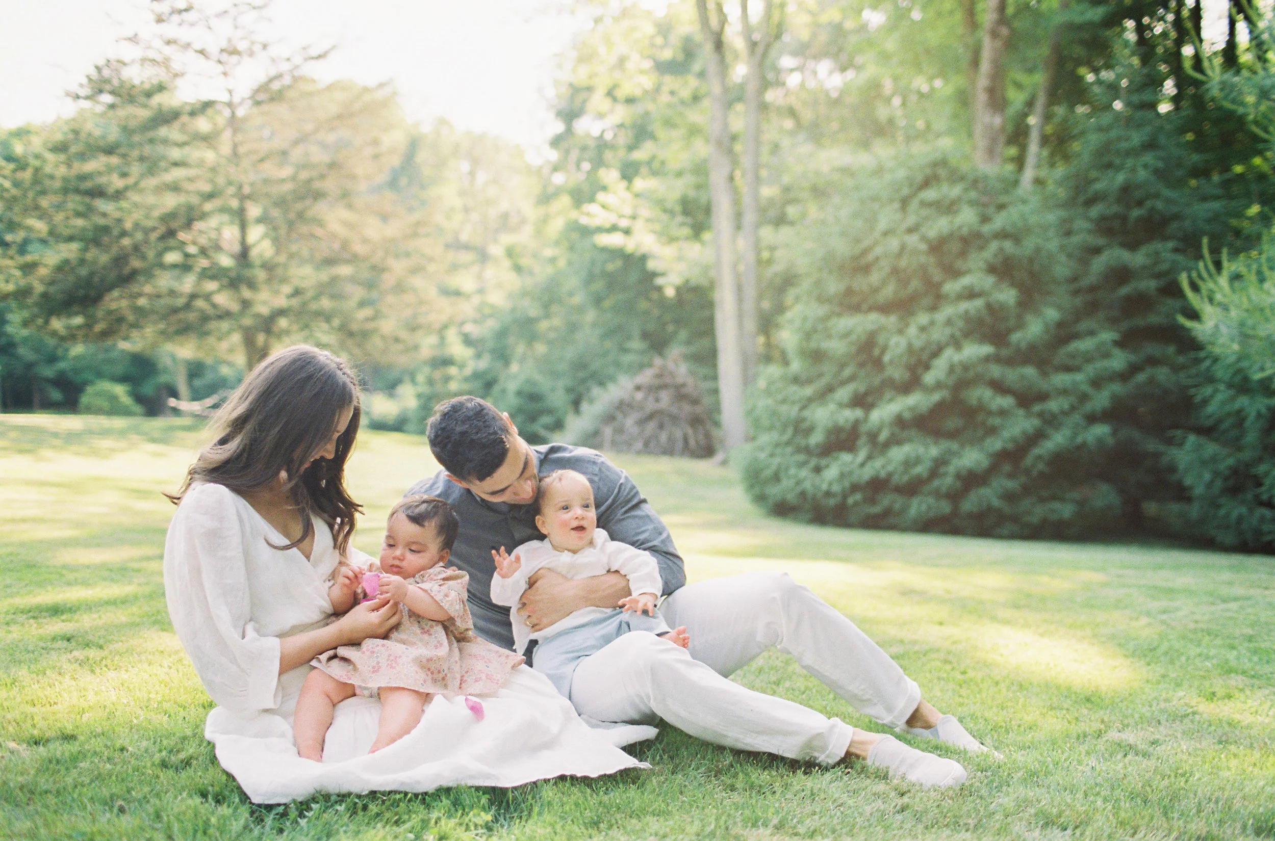 Pound-Ridge-Family-Portraits-60-Jen-Huang-003167-R1-026.jpg