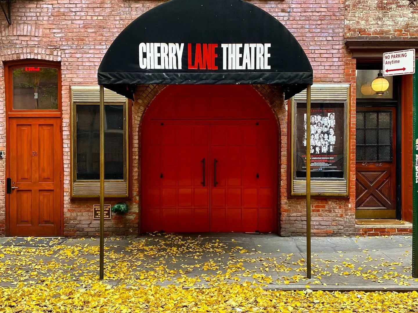 &ldquo;Life starts all over again when it gets crisp in the fall.&rdquo; &mdash; F. Scott Fitzgerald

📸 : @marygeerlof