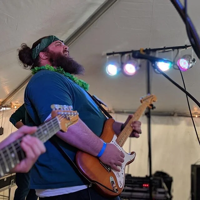 Aaron is going live tonight from his back porch! Come hang with us! #quarantine #livestream #looseties #loosetiesmusic 
https://facebook.com/events/s/aaron-hawkins-livestream-from-/3156527011033922/?ti=icl