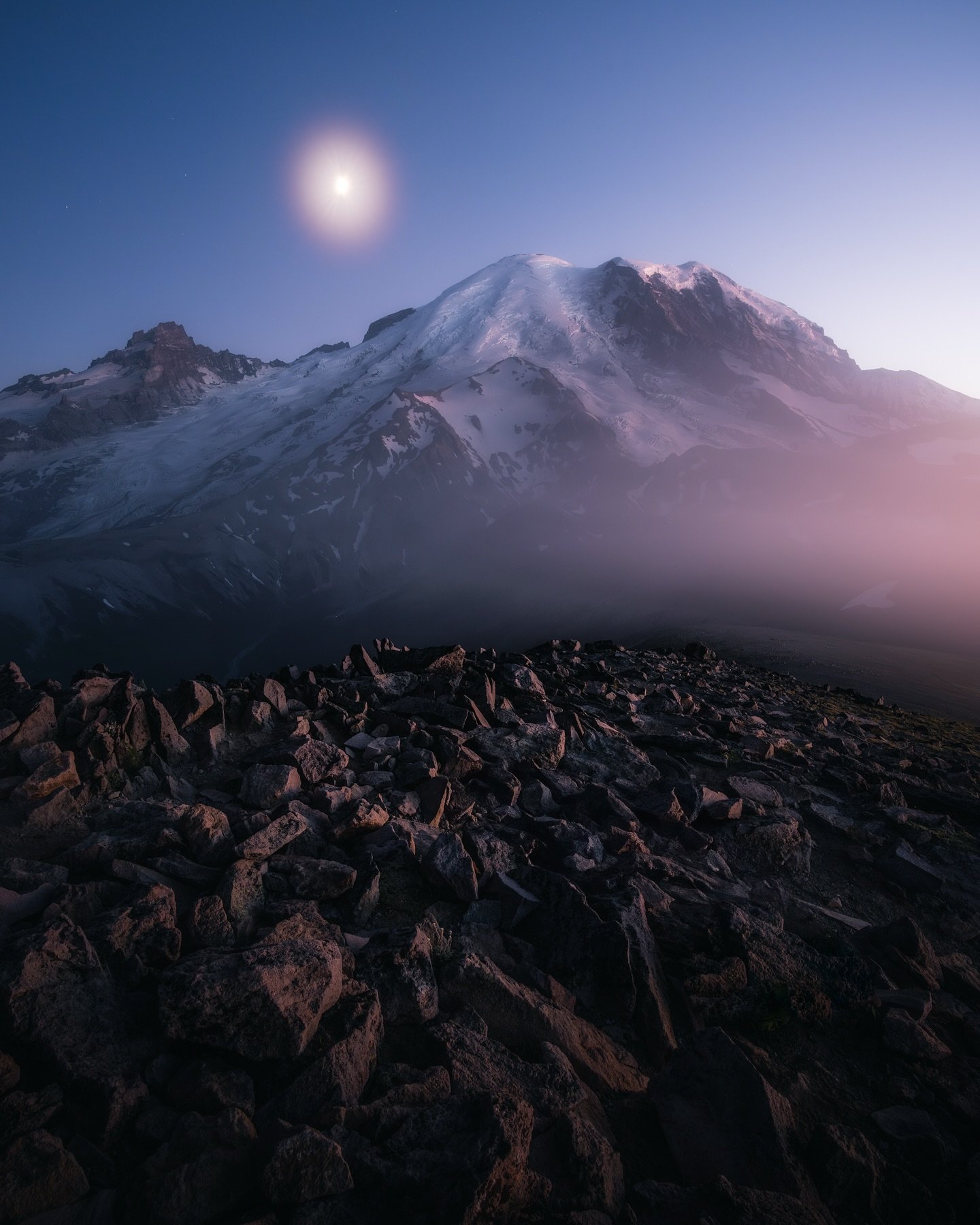 Excited to share some news today: our 2025 Mt. Rainier photography workshop, co-instructed with my friend and NatGeo contributor @stephen_matera, is officially open! There's nothing quite like photographing Mount Rainier NP 🌋 It's a one-of-a-kind la