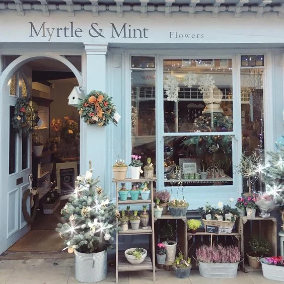 Shops Around The World 28.jpg