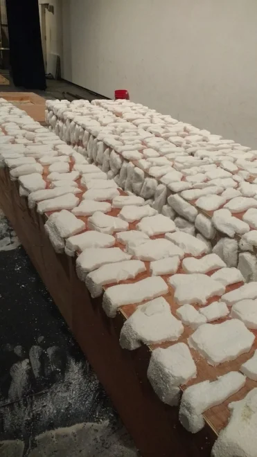  Stones were carved and shaped. 