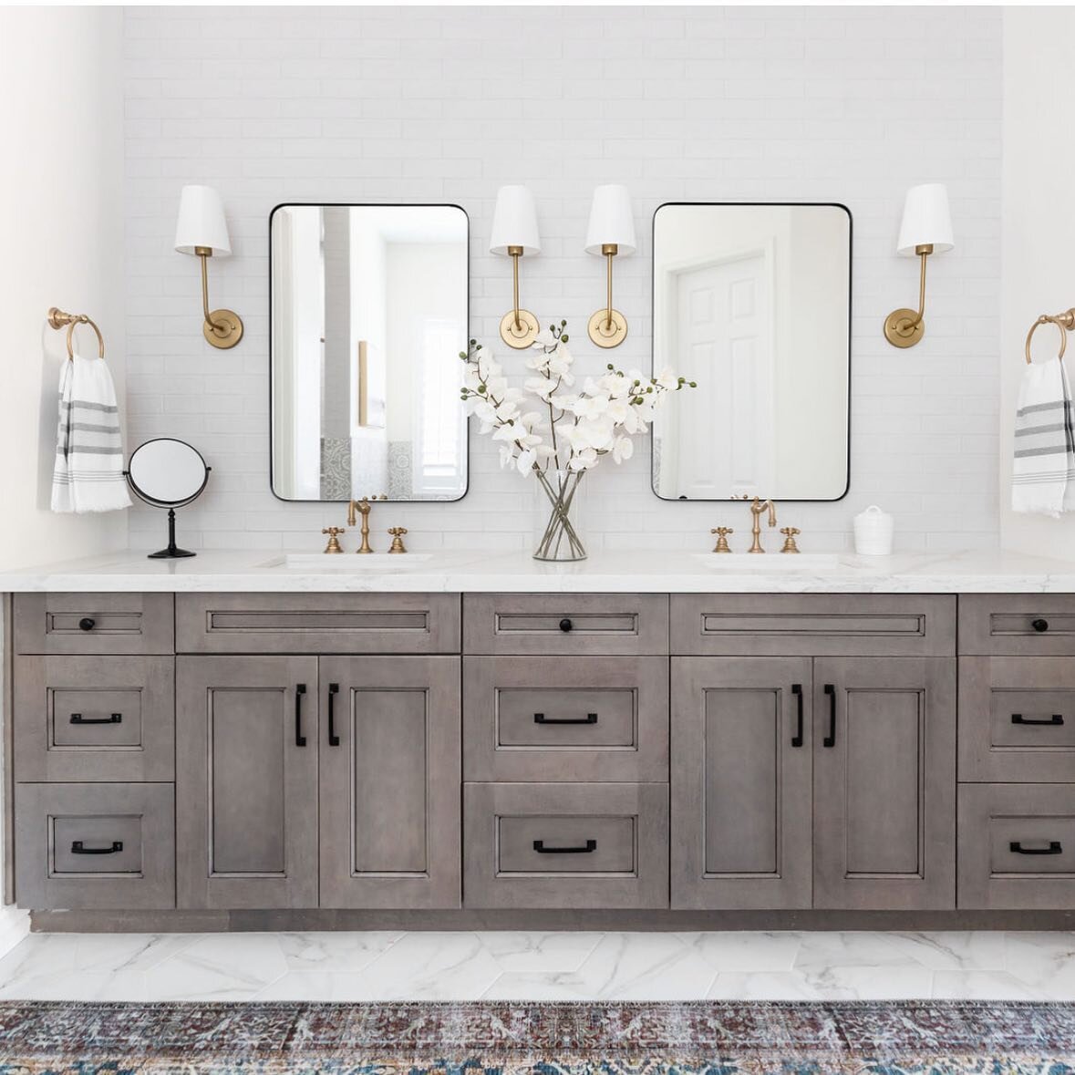 I&rsquo;m in awe with how this bathroom turned out! This client did not know what she wanted&hellip;timeless or trendy? Farmhouse modern or classic? What will eventually sell better down the road? I must say she acquired the perfect combination of wh