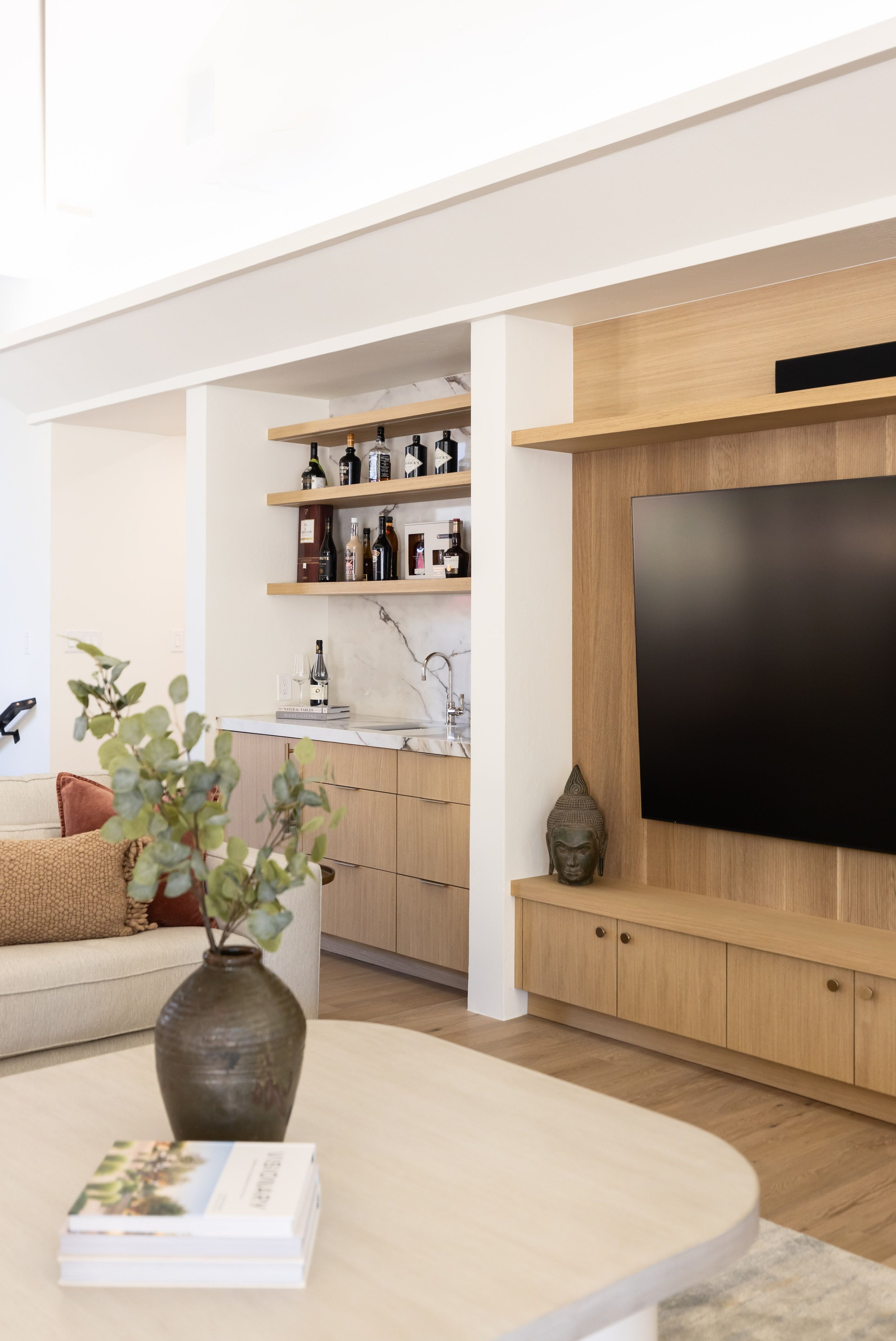 Modern Living Room Interior Design by Suzanne Rugg Interior Design in Scottsdale, AZ (4).jpg