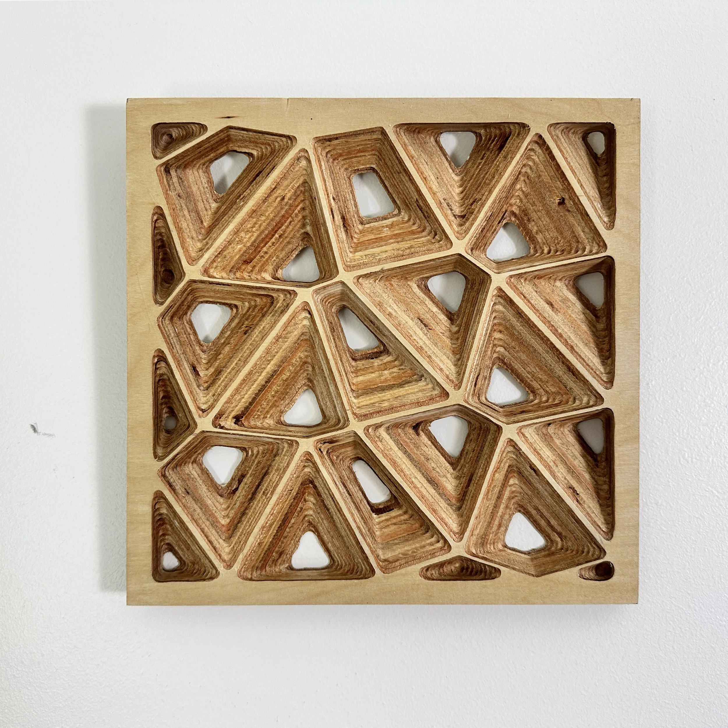 DIAMOND GRID KINSHIP SERIES: GOLDIE