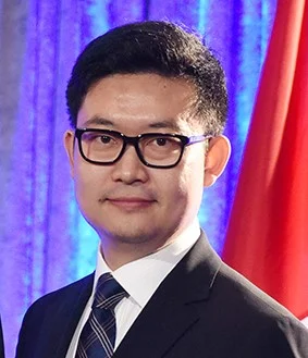 weizhang.jpg