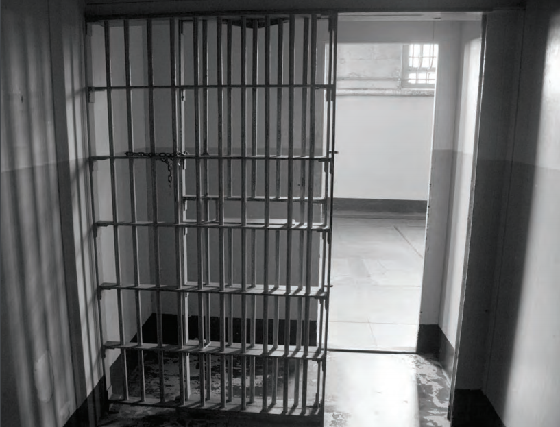 UNJUST: HOW THE BROKEN CRIMINAL JUSTICE SYSTEM FAILS LGBT PEOPLE