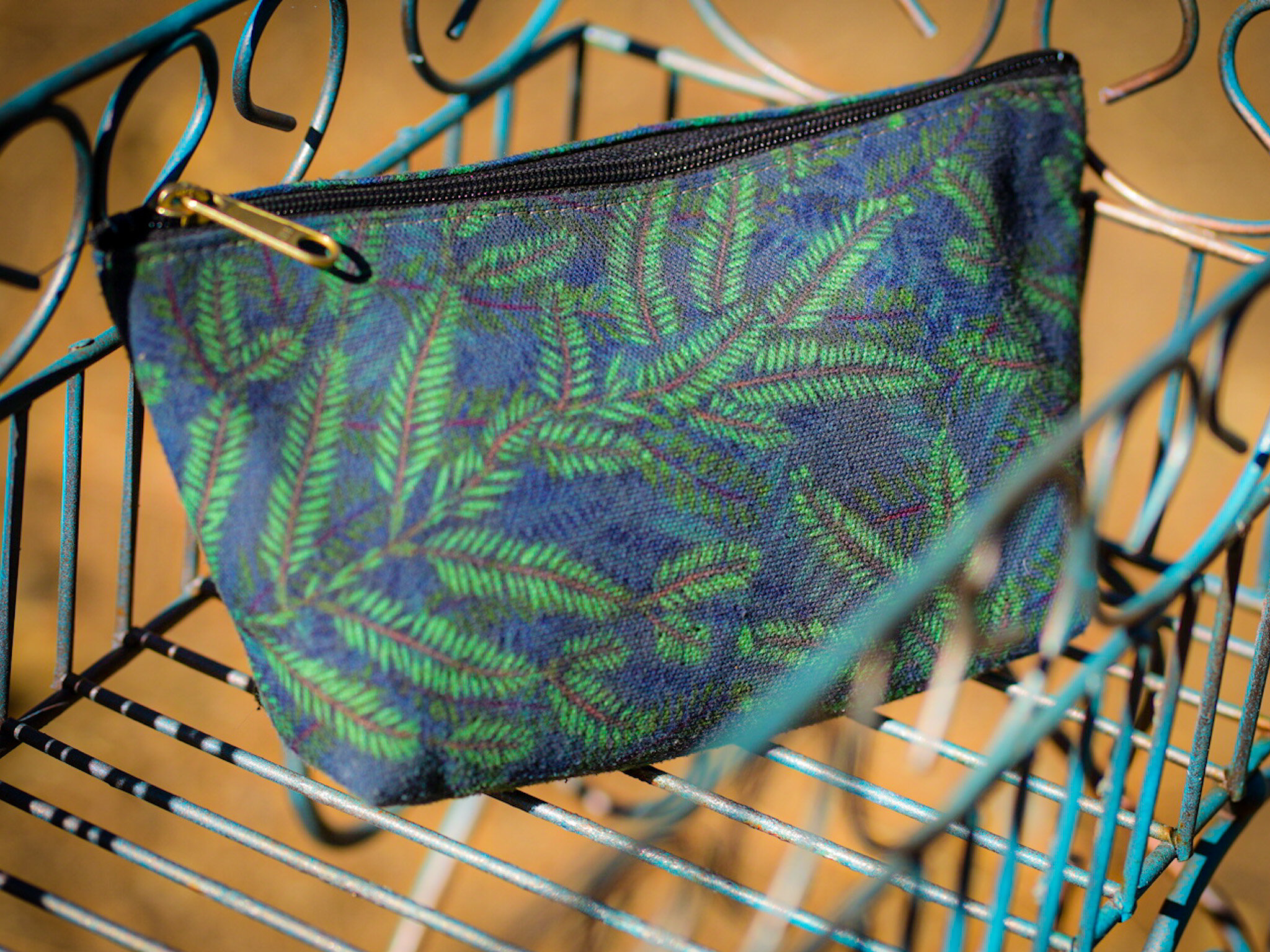 6EFC6B8F-6478-445F-A2B6-DC4695E9C84B