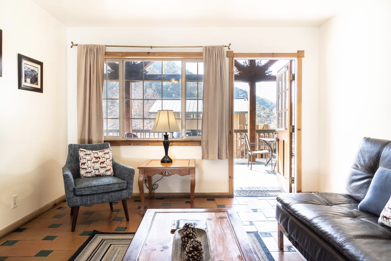 Alta Cabin 5.png