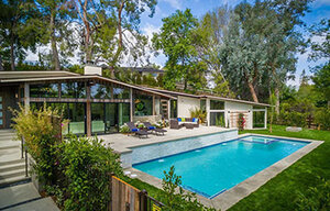 6001 Penfield Ave, Woodland Hills Sold - $1,700,000
