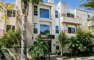 1951 N Beachwood Drive #203, Hollywood Hills Sold - $609,000