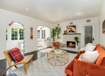 8607 Wonderland Ave, Hollywood Hills Sold - $1,250,000