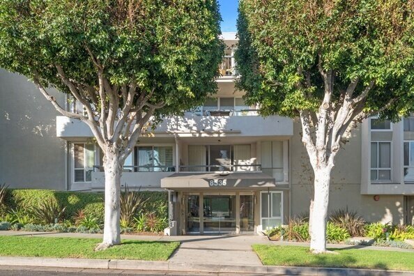 8535 West Knoll #316, West Hollywood Leased - $2,700/mo