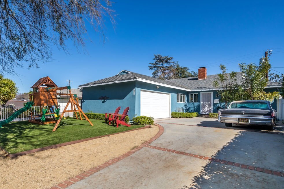 4944 Auckland Ave, North Hollywood Sold - $1,300,000