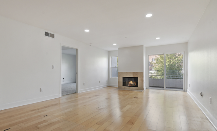 1951 N Beachwood Drive, #303, Hollywood Hills <br>Sold - $770,000