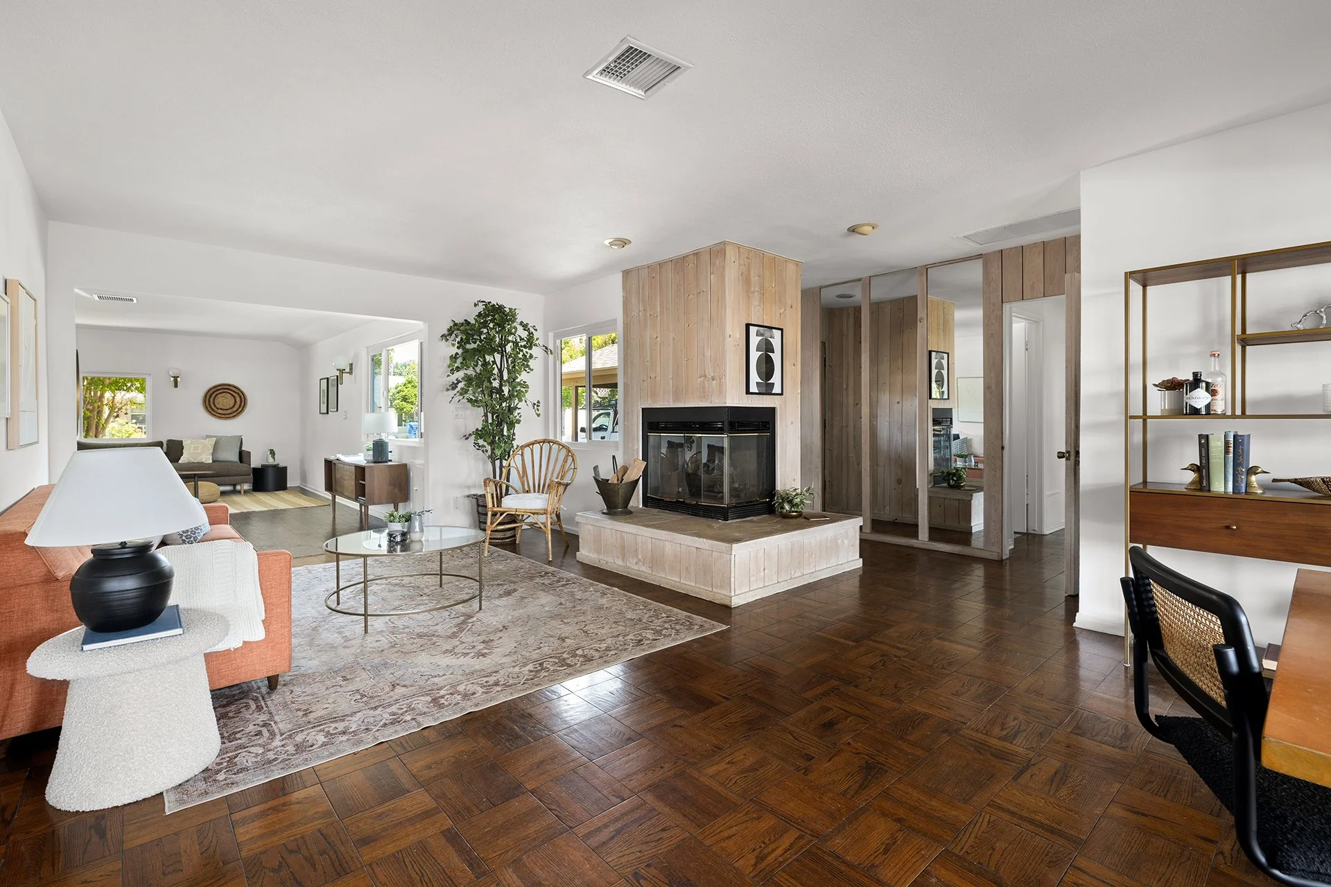 8137 Bianca Ave, Northridge Sold - $900,000