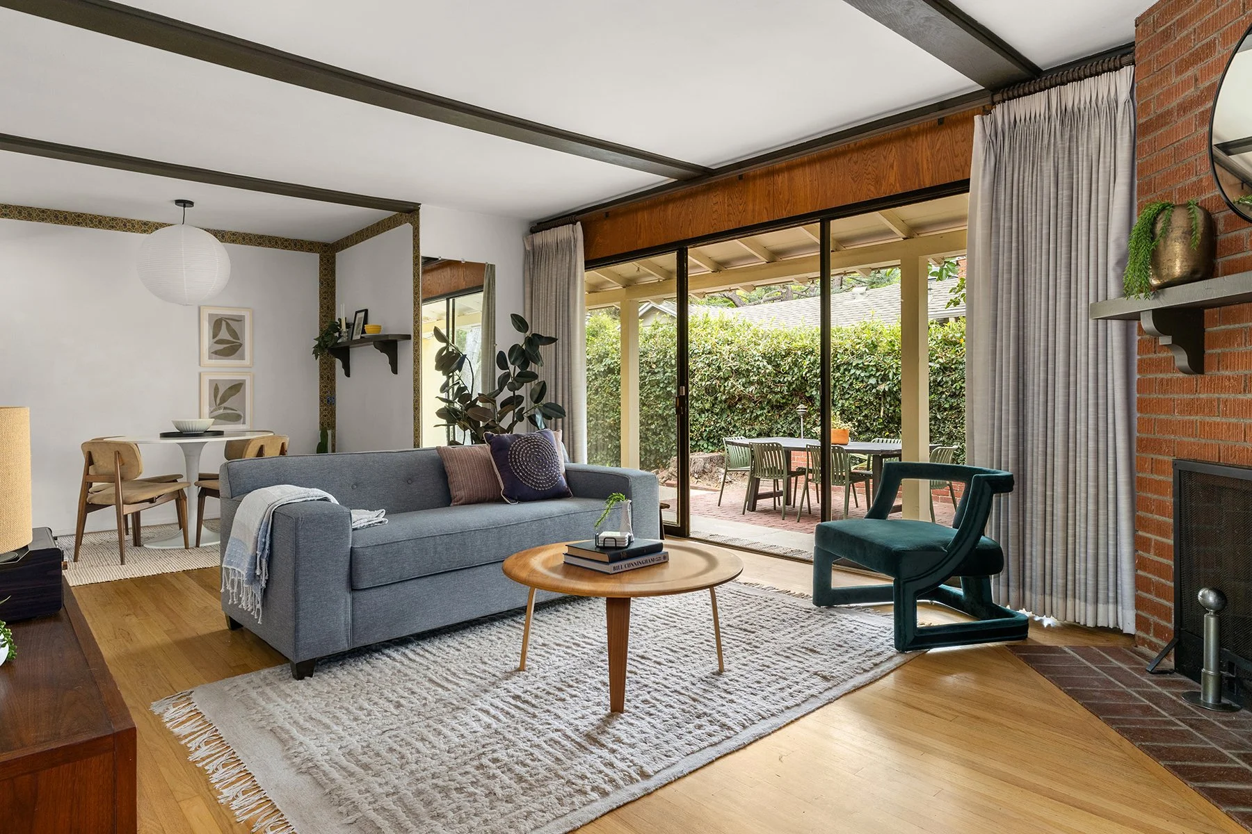 12700 Kling St, Studio City Sold - $1,400,000