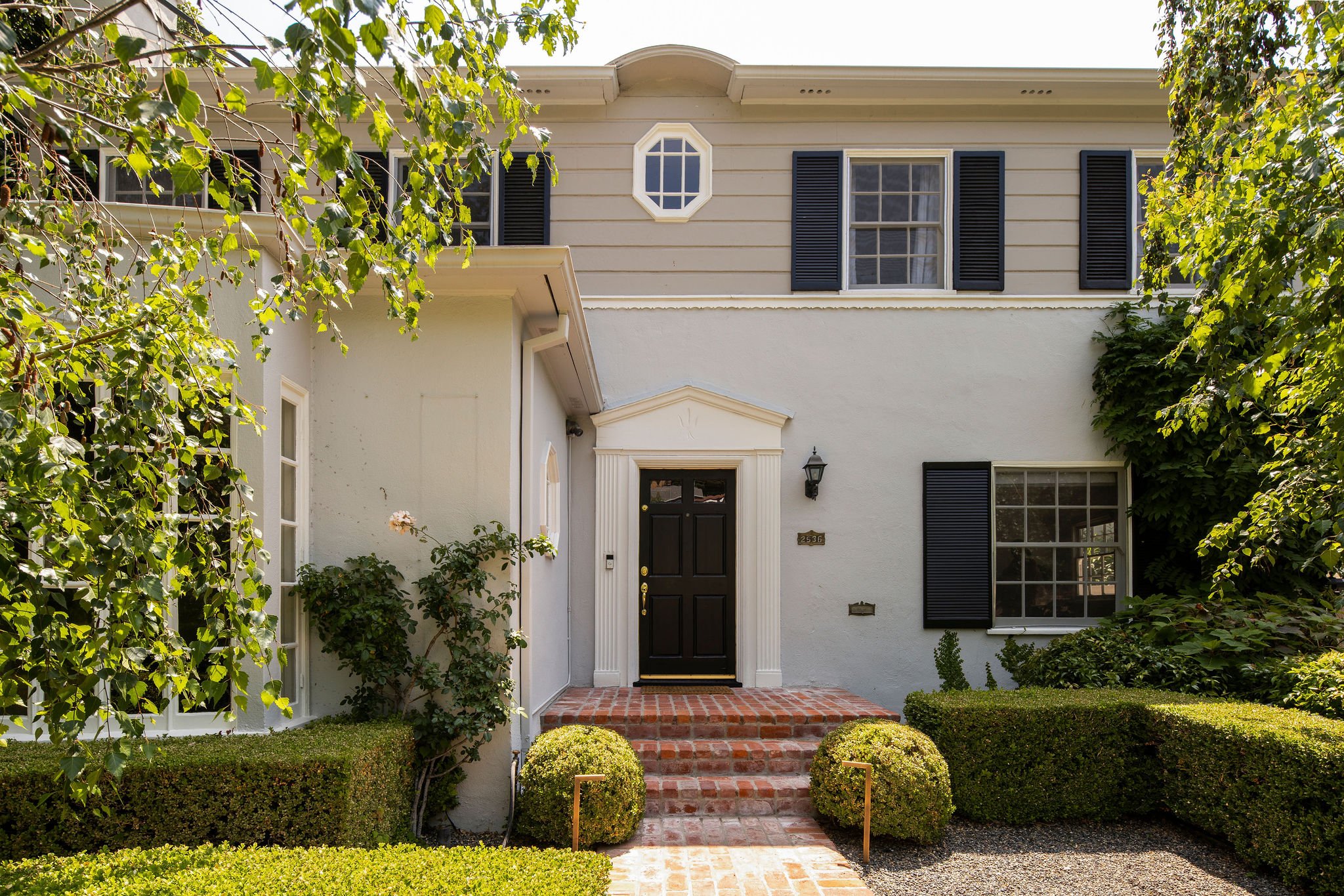 2536 Canyon Drive, Bronson Canyon Sold - $2,000,000