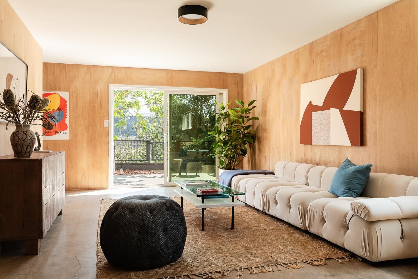 JUST LISTED ✨ Situated in the hills of Eagle Rock, this beautifully reimagined Mid-Century residence is a true retreat, offering incredible privacy, light-filled spaces, and tranquil treetop views. Elevated above the street and perfectly framed by tw