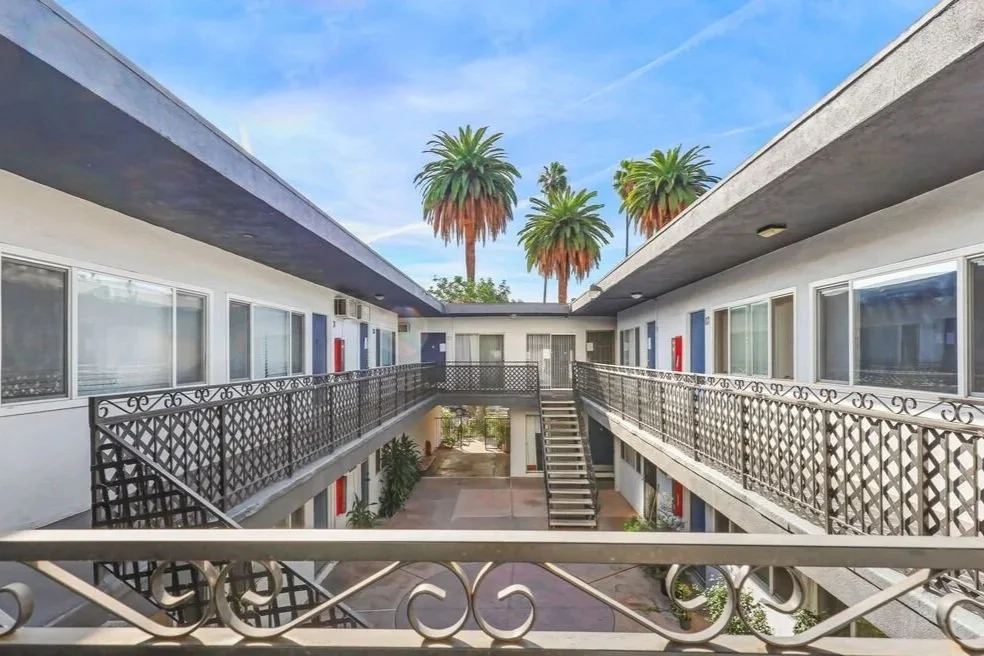 5555 Carlton Way #12, Hollywood Leased - $1,745/mo