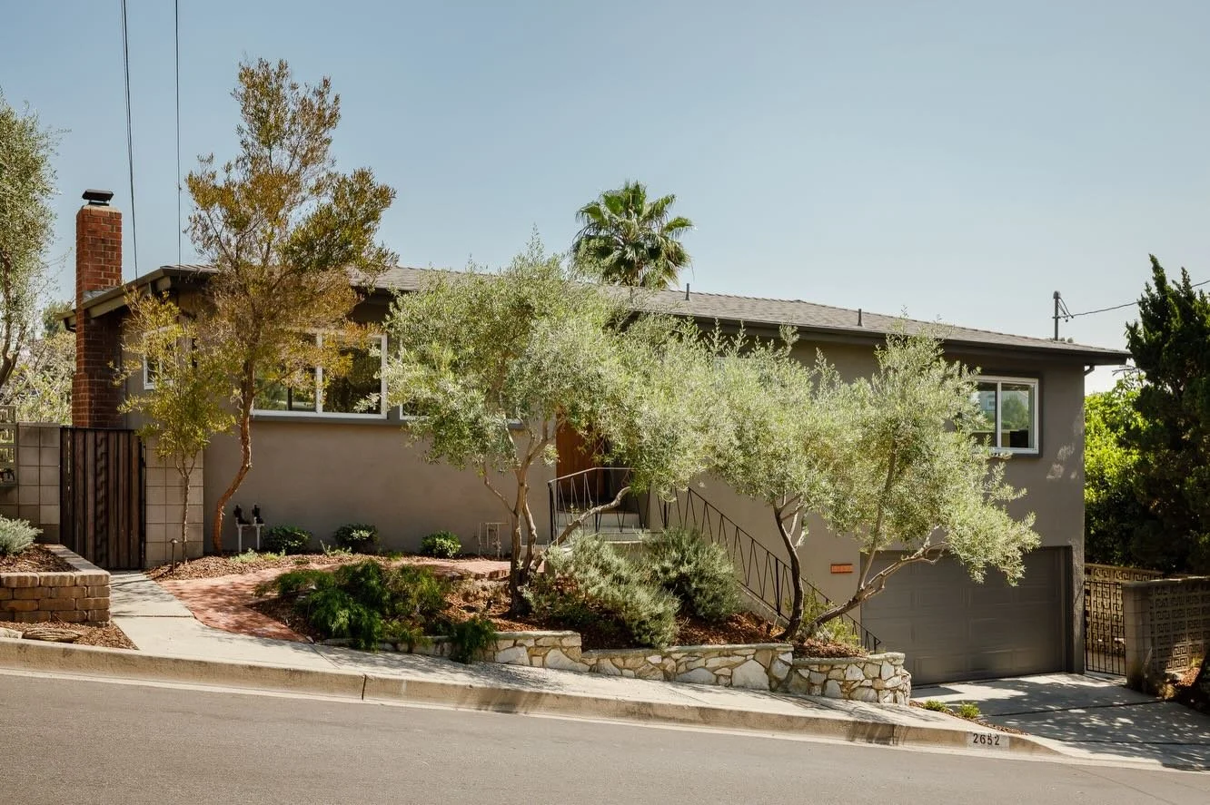 Just Sold 🌴 This one was bittersweet, as our friends/clients said goodbye to their beloved home in Eagle Rock of 13 years. We&rsquo;re going to miss spending time at this magical property ✨